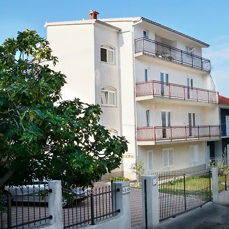Apartment Marija Podstrana
